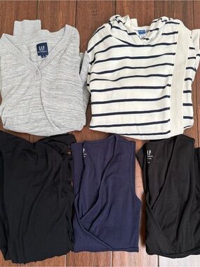 GAP Maternity Clothes Bundle